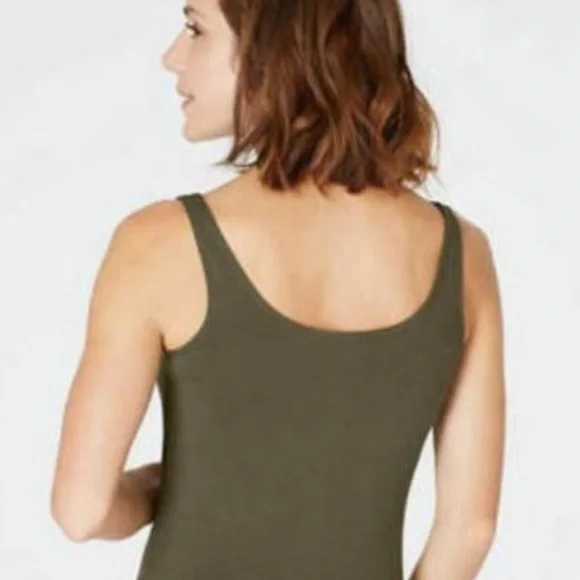 Perfect Tank - Picture 2 of 3